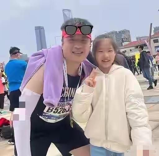 张雪峰家人发声！丧事从简，28号办葬礼，公开张雪峰遗愿 - 5
