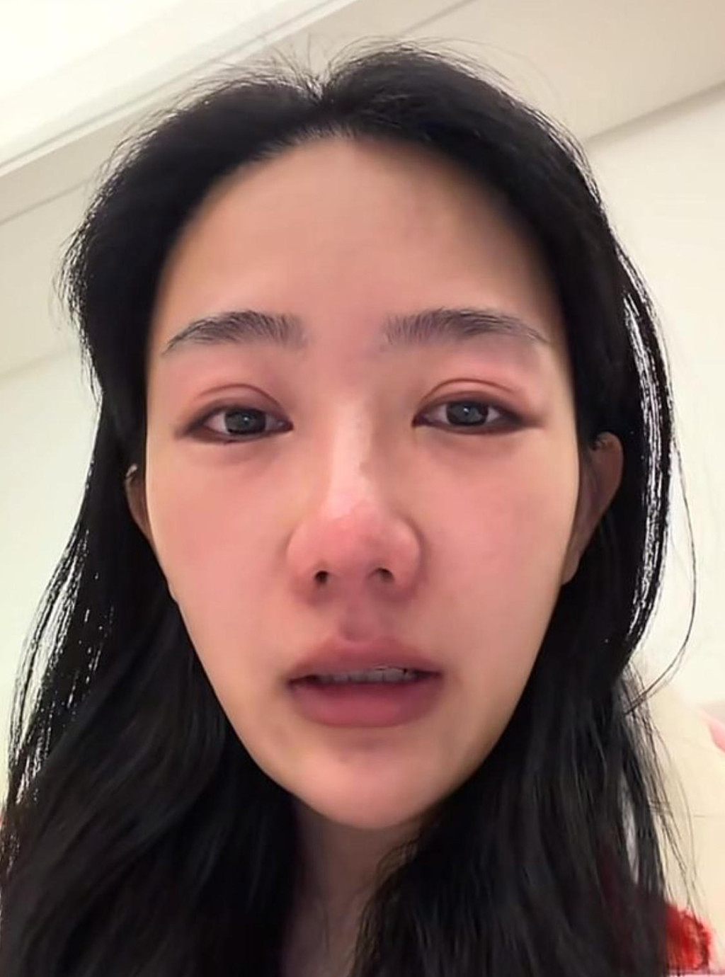 张雪峰前女友哭红眼，喊话不要给张雪峰泼脏水...（图） - 1