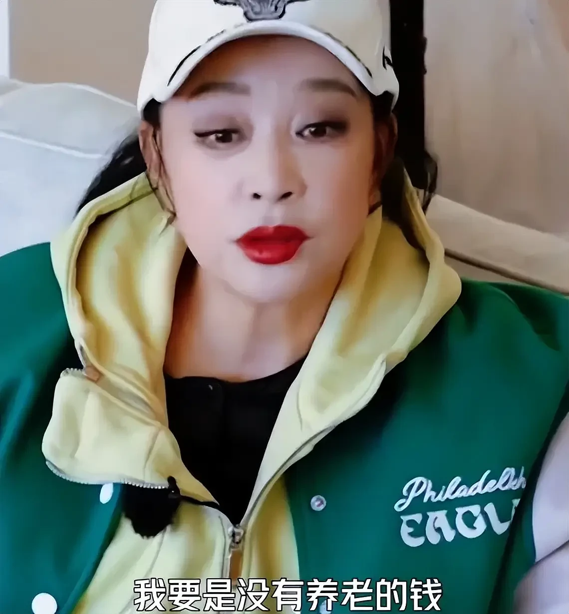 刘晓庆公开炮轰外甥造谣：75岁无儿无女，养老钱归属引发家庭矛盾 - 3