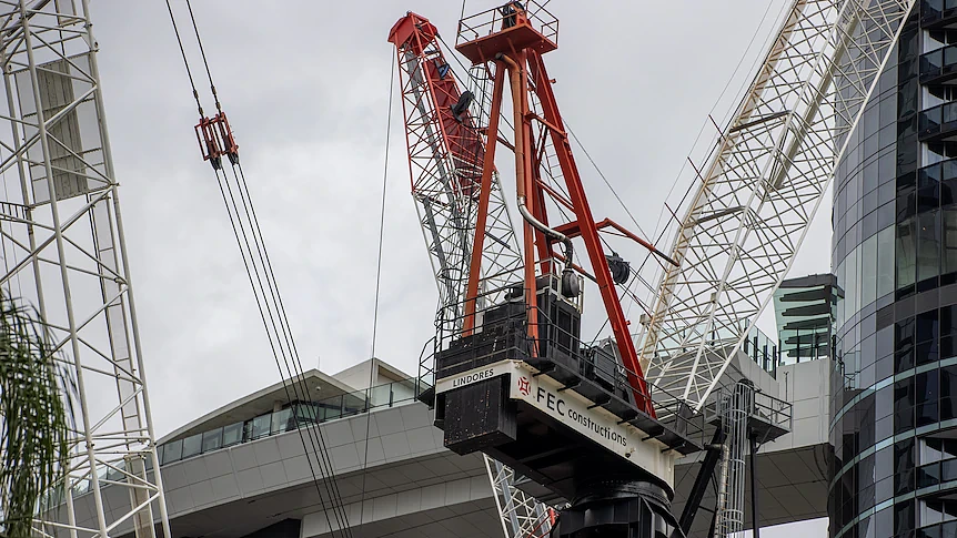 澳洲油价飙升引发基建危机,数百项目面临停工!政府紧急出手(组图) - 1