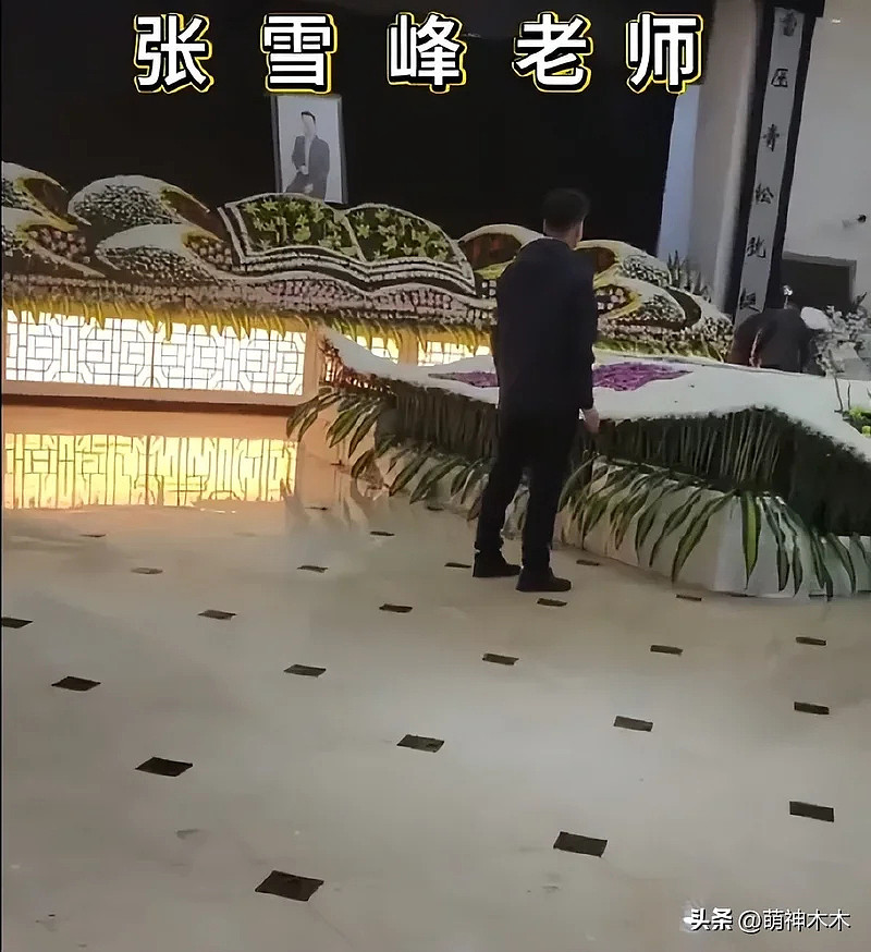 张雪峰前女友哭红眼,否认介入张雪峰婚姻(组图) - 22