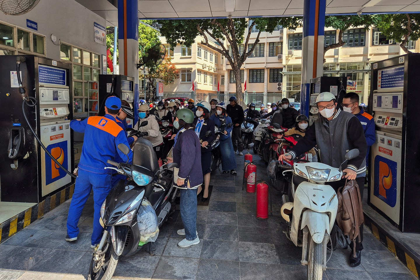 伊朗封霍尔木兹海峡爆最严竣能源危机，为何亚洲“死先”（组图） - 5