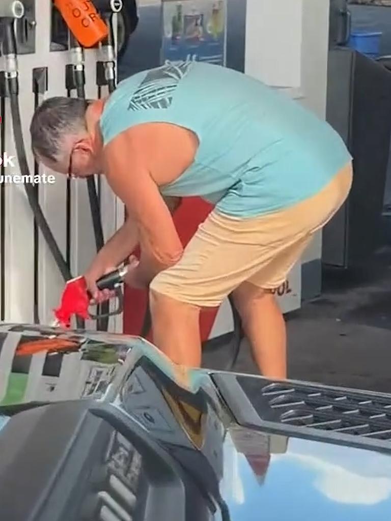 新州爆发汽油抢购潮！15%加油站断货，悉尼车主疯狂囤货引发冲突（组图） - 4