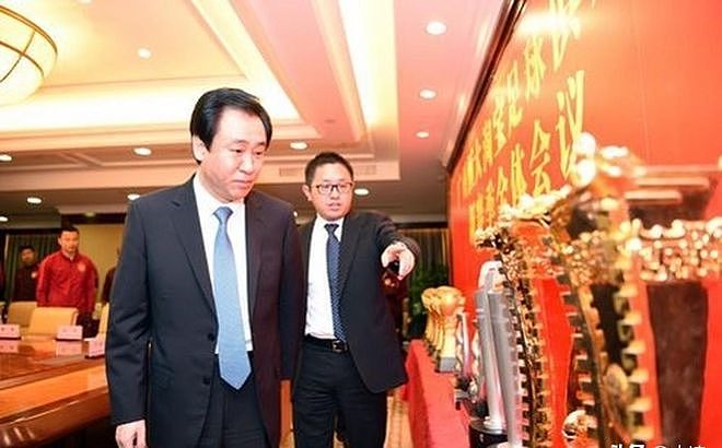 恒大蛀虫刘永灼,他挥霍败家的疯狂堪比许家印(组图) - 5