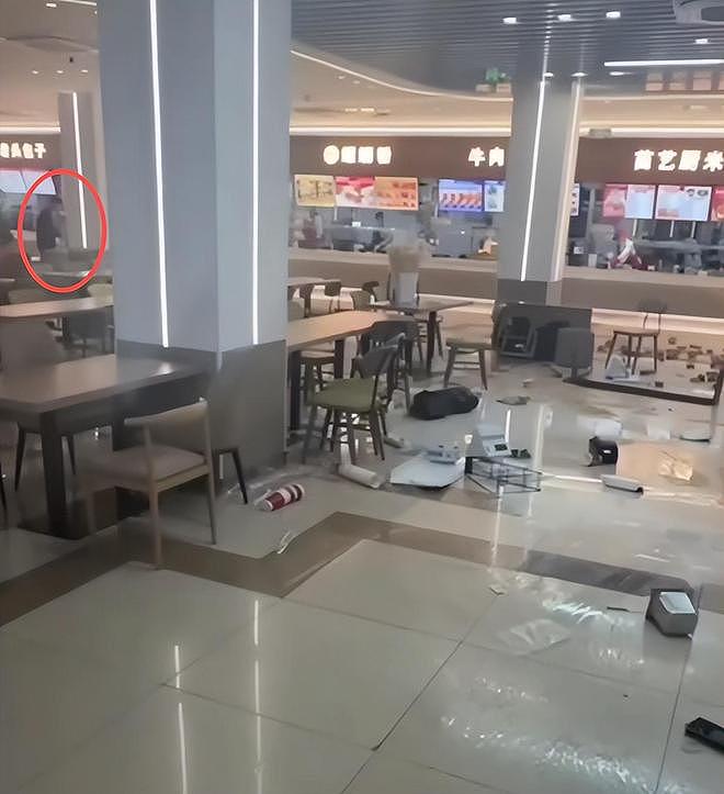 吉林某大学男生表白失败,竟当众怒砸食堂!损失高达10多万,网友炸锅(组图) - 17