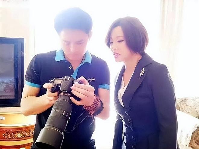 他曾和刘晓庆同居6年,如今38岁一事无成,至今单身,相亲还被拒 - 6