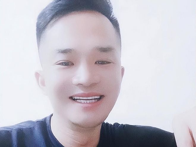 他曾和刘晓庆同居6年,如今38岁一事无成,至今单身,相亲还被拒 - 7