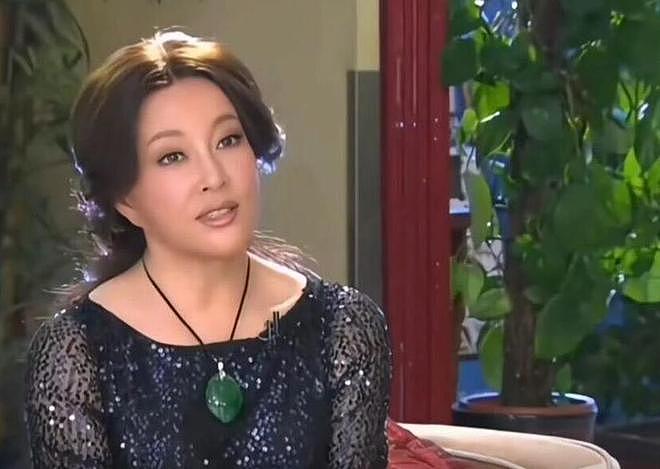 他曾和刘晓庆同居6年,如今38岁一事无成,至今单身,相亲还被拒 - 8