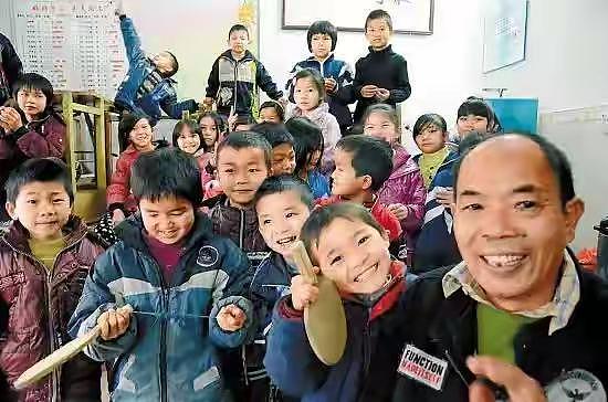 广东1男子卖猪肉35年，一贫如洗，却被网友称为“最富有的人”（组图） - 4