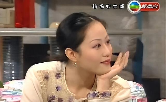 45岁仍拍三级片追求刺激？从亿万富豪再到烂片女王，她在追求什么（组图） - 5