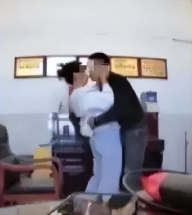 办公室不雅行为！摄像头忘关视频曝光，这些人把“体面”丢了一地（组图） - 9
