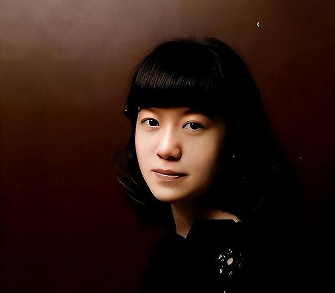 杨振宁去世5个月后,49岁翁帆现状:剪了头发染了色,仍独居国内(组图) - 16