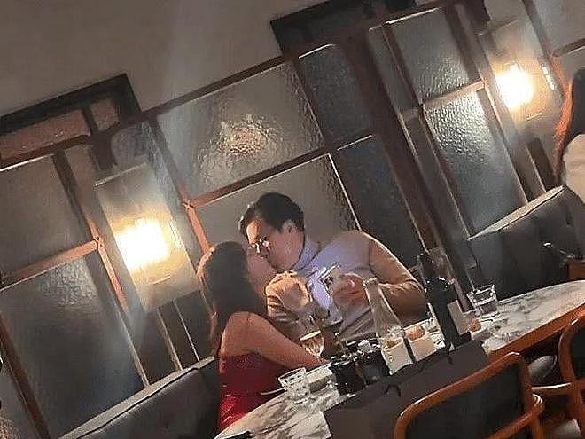 富商马清铿67岁生日,情妇高调庆生,两人5年生4子女,原配很沉默(组图) - 11
