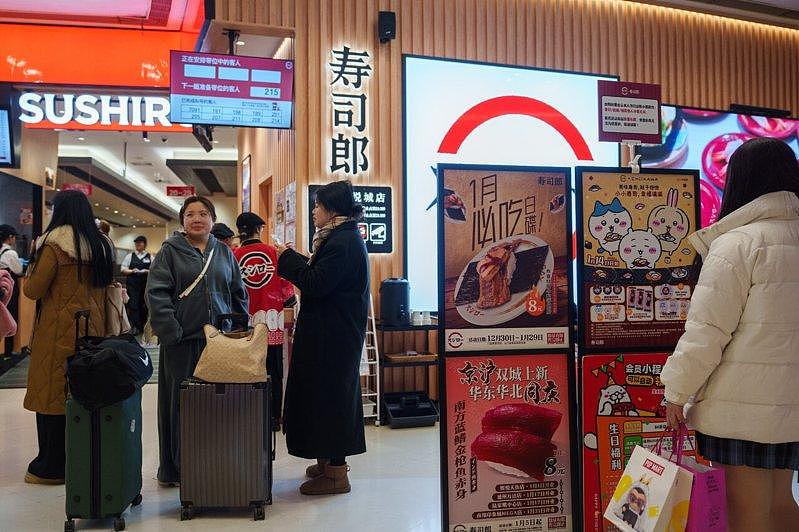 “最长排队6小时”，日本料理寿司郎在中国火热，曝政治与消费反差（图） - 1