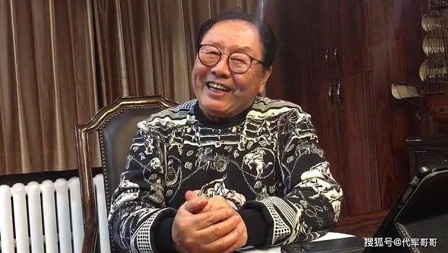 80岁马德华娶美女侯玉敏,儿子成为他的骄傲(组图) - 7