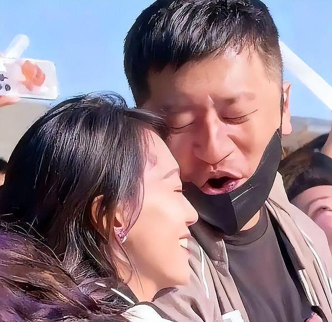张雪峰刚走，前女友自曝分手内幕，私生活猛料全说出来了（组图） - 1