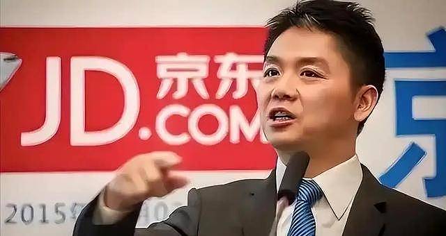 52岁刘强东上千亿身家,儿子却是他一生的遗憾 - 4