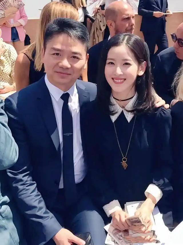 52岁刘强东上千亿身家,儿子却是他一生的遗憾 - 5
