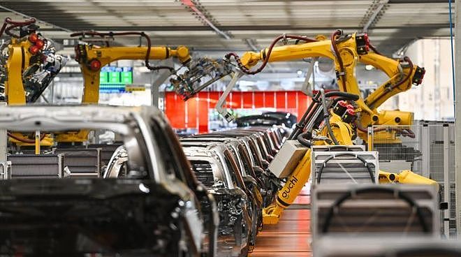 江苏和英国都不到1亿人口，英国创造了3.6万亿GDP，江苏是多少？（组图） - 6
