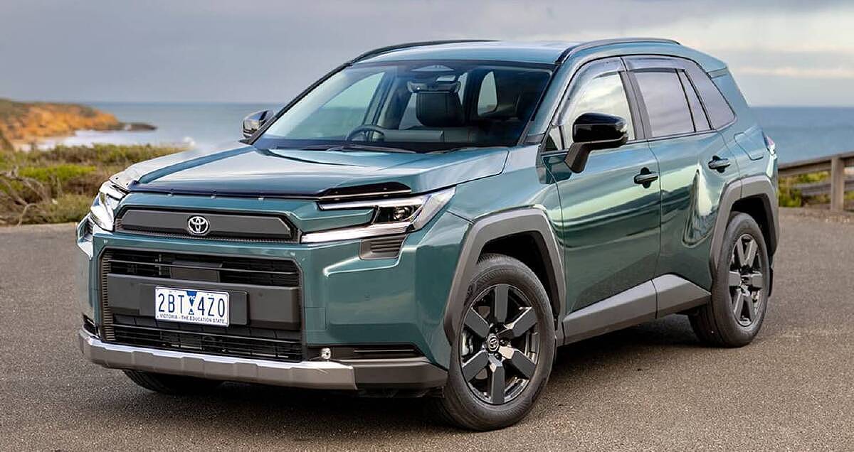 爆款SUV来了！新一代丰田RAV4油耗仅4.5L，起价$45,990揭秘（组图） - 1
