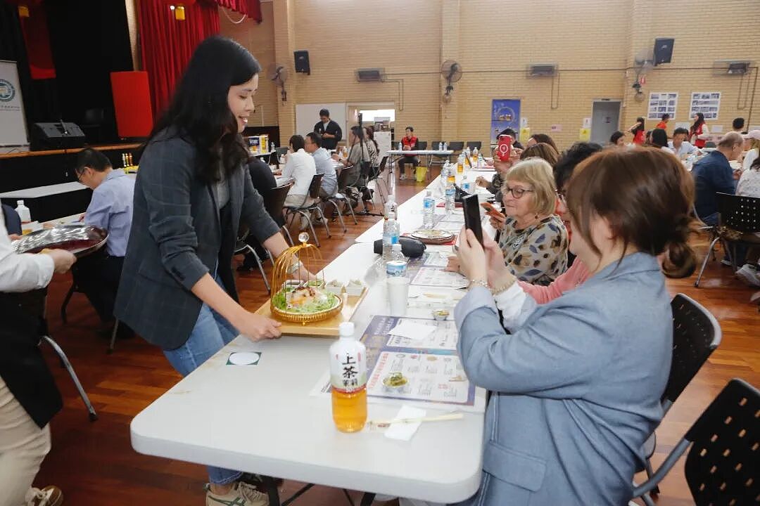 【全记录】风雨无阻赴盛会 美味飘香聚人心 第七季“高手在民间”暨2026西澳中华美食文化盛典及餐饮协会换届庆典（组图） - 80