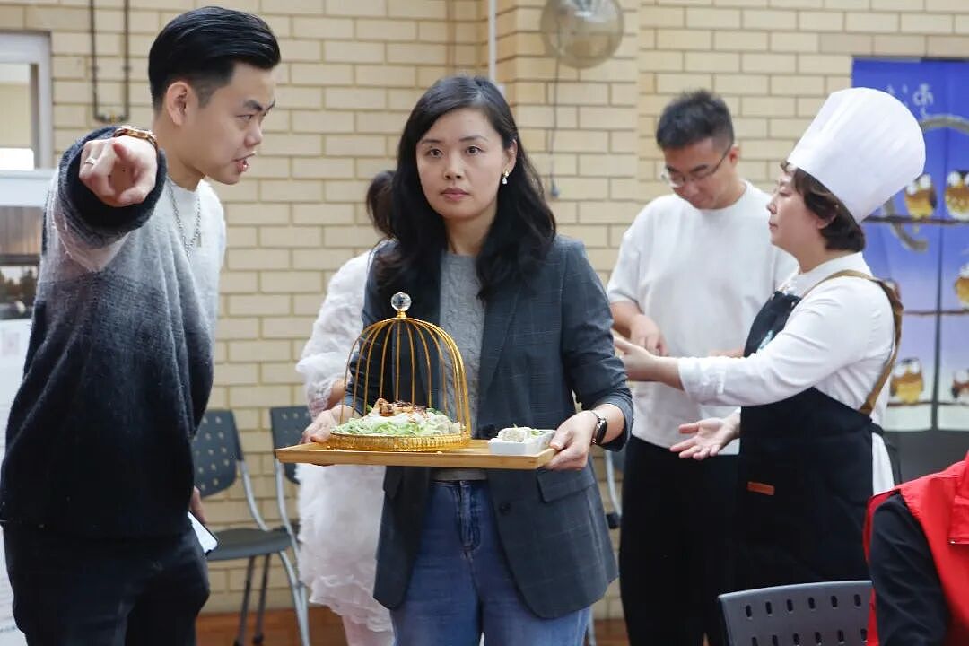 【全记录】风雨无阻赴盛会 美味飘香聚人心 第七季“高手在民间”暨2026西澳中华美食文化盛典及餐饮协会换届庆典（组图） - 79