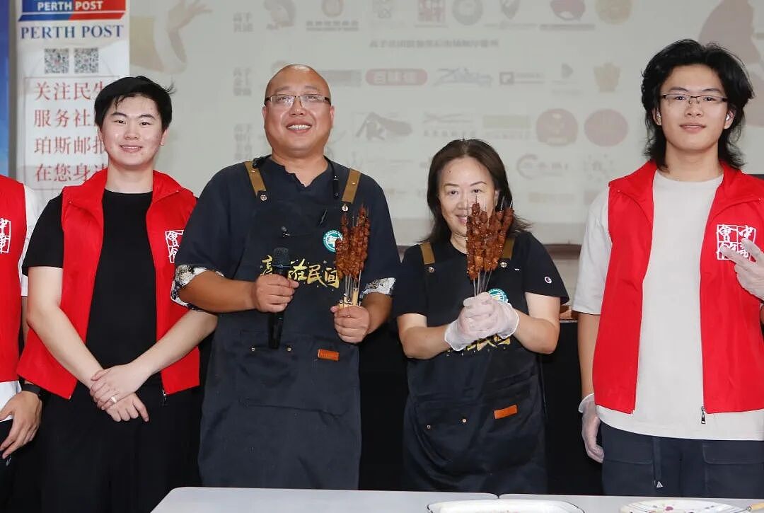 【全记录】风雨无阻赴盛会 美味飘香聚人心 第七季“高手在民间”暨2026西澳中华美食文化盛典及餐饮协会换届庆典（组图） - 92