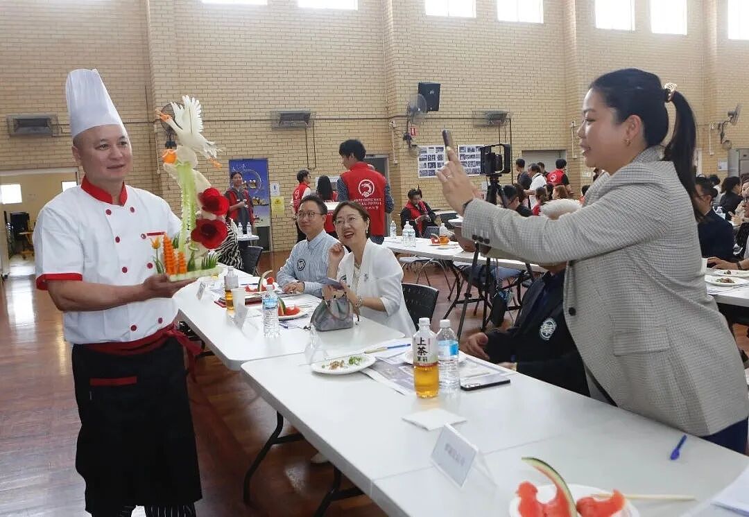 【全记录】风雨无阻赴盛会 美味飘香聚人心 第七季“高手在民间”暨2026西澳中华美食文化盛典及餐饮协会换届庆典（组图） - 128