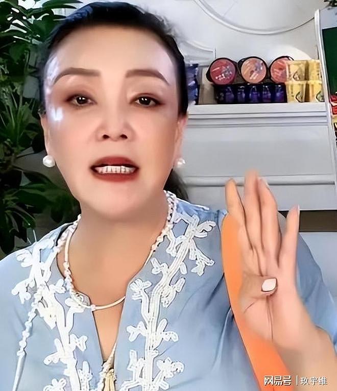 张兰可谓诈骗界天花板，手段之高明令人瞠目，但终难逃被全球围剿（组图） - 1
