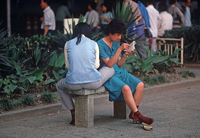 失业后在小县城的两年发现,打麻将和性生活才是普通人底色 - 1