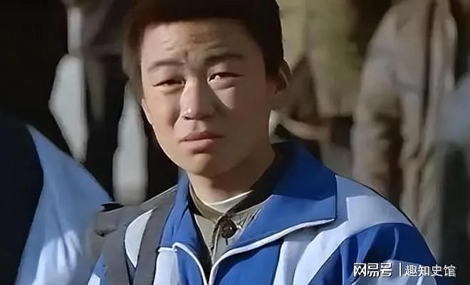 送走马蓉又来冯清,43岁的“老实人”王宝强,还是没逃出“女人圈” - 5