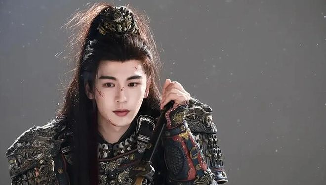 《逐玉》粉底液将军被官媒批评,言辞犀利,几句话直戳剧方肺管子 - 2