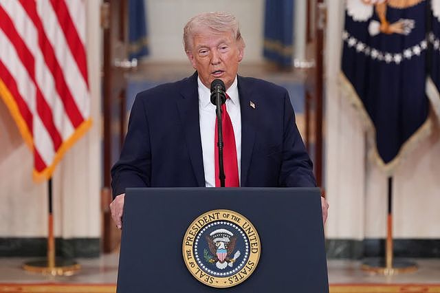 美国总统在撒谎？40多年前，里根也曾公开秀强硬，私下对伊朗妥协（组图） - 1