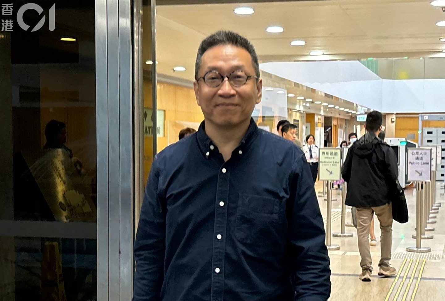 潘焯鸿指审裁官是垃圾，判囚一个月！下午准潘5万保释（组图） - 2