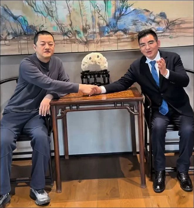 李亚鹏回应陈光标捐车！含泪力挺张雪，陈光标这回彻底下不了台！ - 1