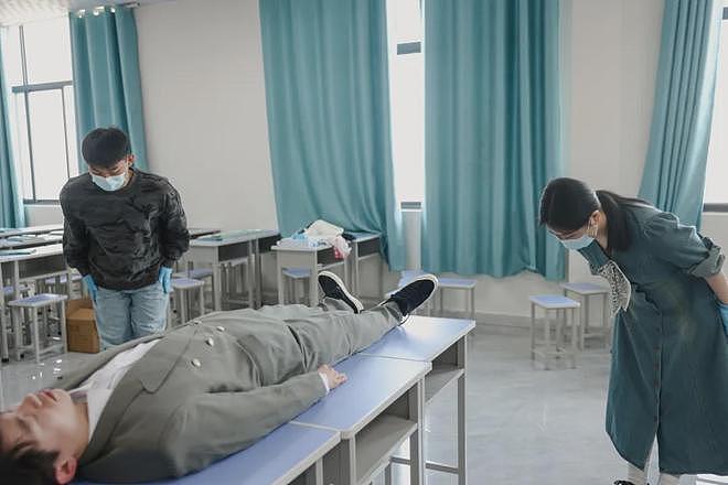河南一高校开设殡葬专业，课程包括遗体收殓、遗体防腐整容！老师：学生没毕业就有单位“抢人” - 3