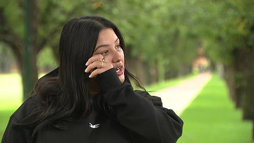 墨尔本四子之父家门口惨遭撞后逃,脑部重伤昏迷,妻子悲痛发声(组图) - 3