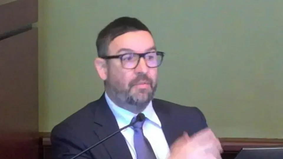 澳洲议员用AI伪造穆斯林集会图引众怒,被指煽动仇恨竟称“不在乎”(组图) - 4