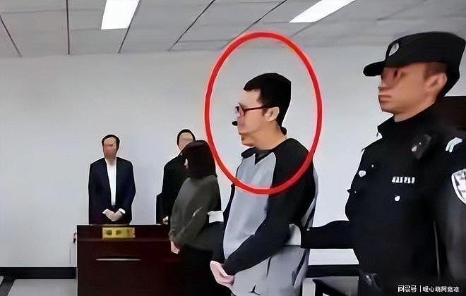 自掘坟墓!9年后宋喆在县城搬蔬菜箱,前妻已走上另一条康庄大道 - 13