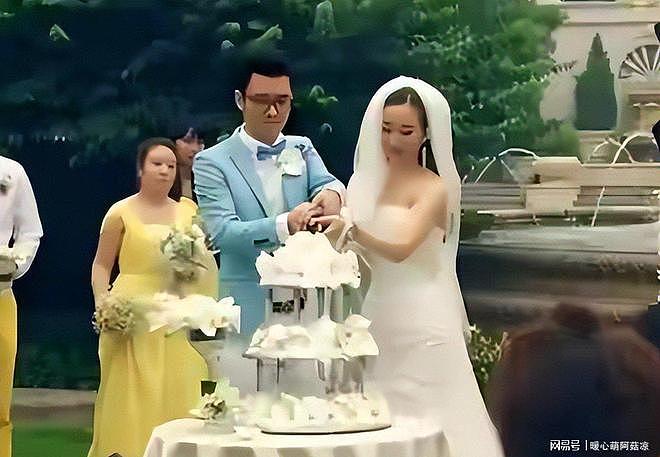 自掘坟墓!9年后宋喆在县城搬蔬菜箱,前妻已走上另一条康庄大道 - 15