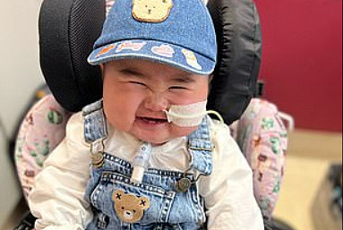澳洲10月大女婴“感冒”竟是癌症晚期!呼吸困难呕吐鲜血,脊髓受损恐终身瘫痪 - 4