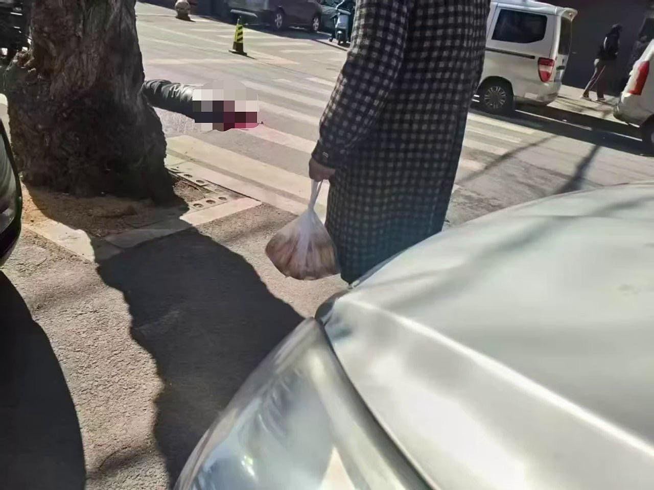 血腥慎点！网传沈阳发生随机砍人，致多人死伤！无头尸体倒卧街头（组图） - 4