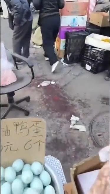 血腥慎点！网传沈阳发生随机砍人，致多人死伤！无头尸体倒卧街头（组图） - 5