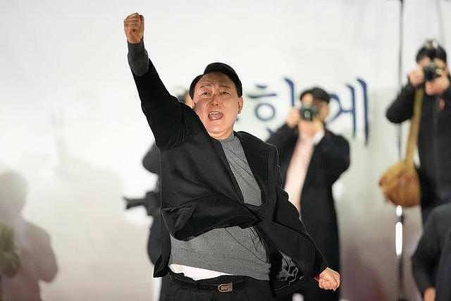 李在明万万没想到,被判无期的尹锡悦,竟然比当总统还挣得多 - 6