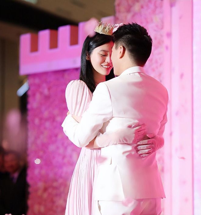 恩爱剧本不演了？奚梦瑶提离婚，何猷君掀桌子，私生子传闻真相大（组图） - 2