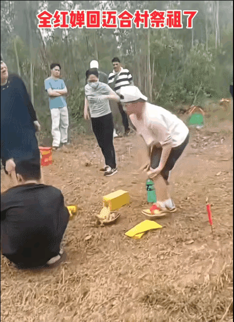 全红婵回乡祭祖一个动作火遍全网！褪去冠军光环的她，圈粉无数（组图） - 1