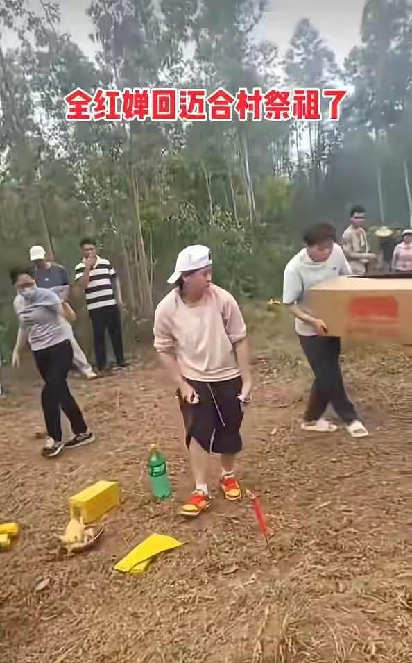 全红婵回乡祭祖一个动作火遍全网！褪去冠军光环的她，圈粉无数（组图） - 4