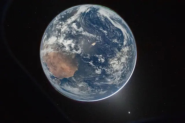 阿提米丝大量“发帖”秀图：这是科学之旅还是度假（组图） - 2