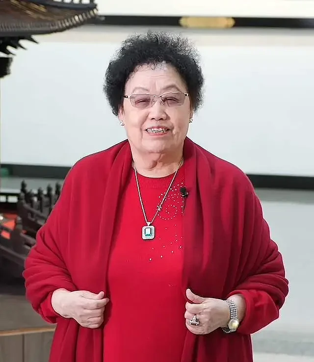 “唐僧”迟重瑞妻子陈丽华去世！曝最后露面照.. - 4