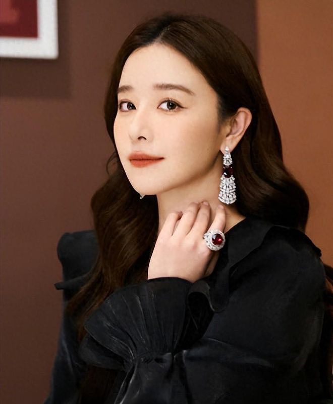 不演了？畸形儿传闻真相大白仅2天，阚清子被曝猛料，孙怡赢麻了（组图） - 1